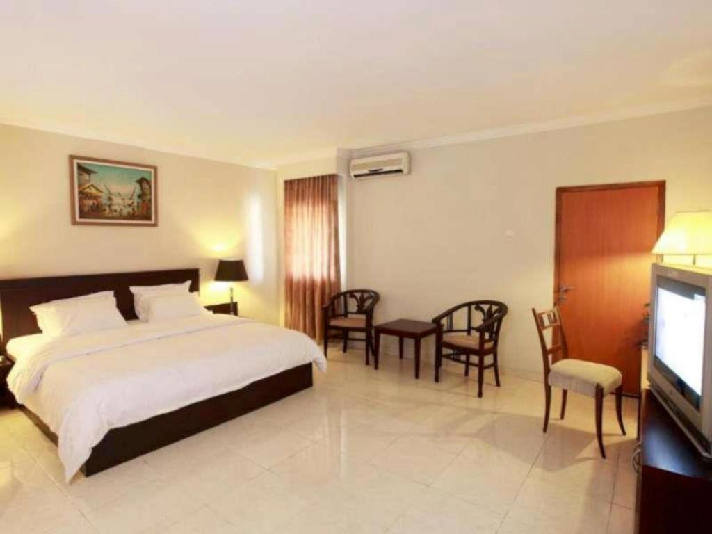 Horison Plaza Tegal Hotel Kültér fotó