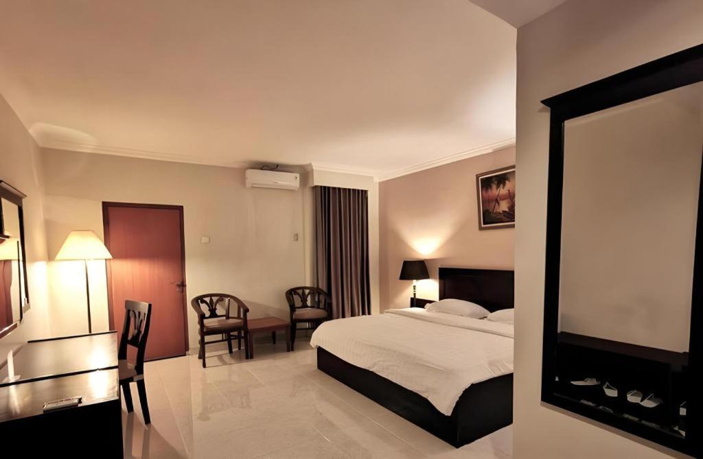 Horison Plaza Tegal Hotel Kültér fotó