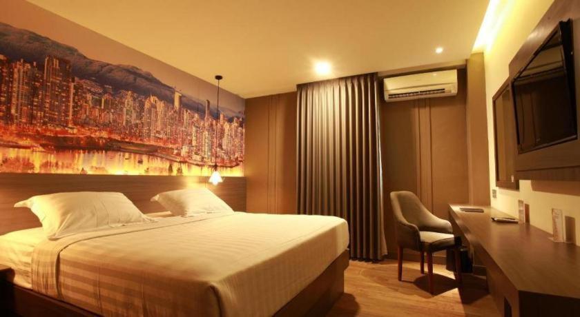 Horison Plaza Tegal Hotel Kültér fotó